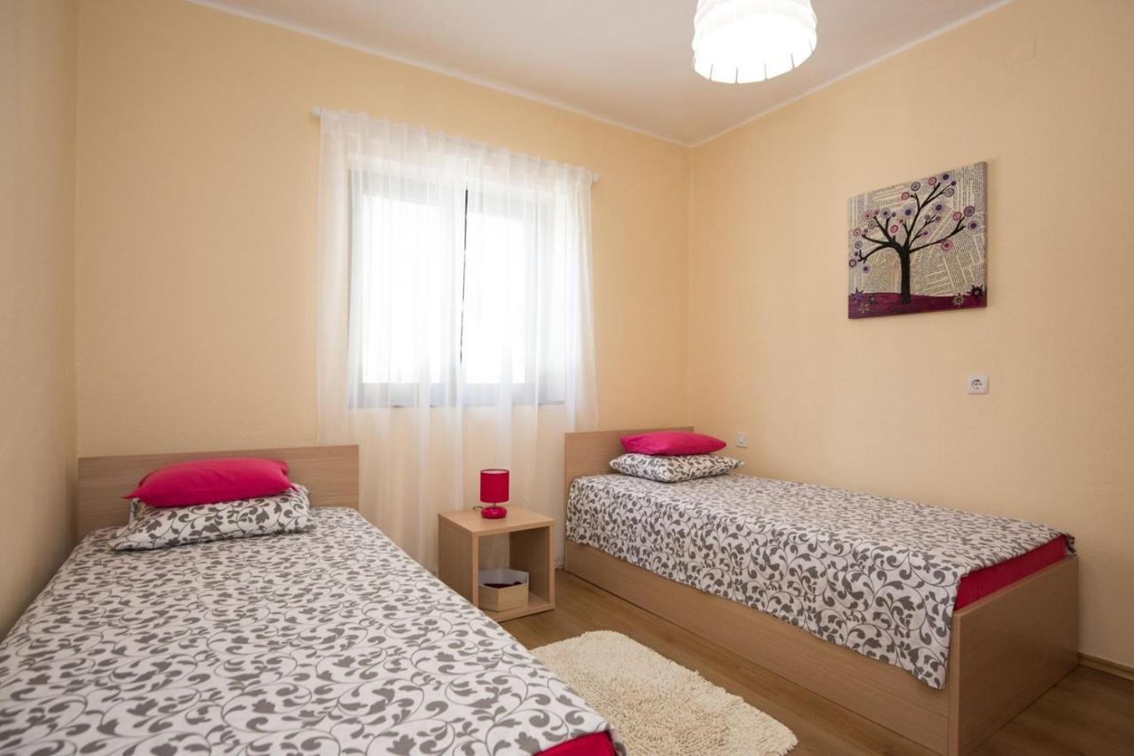Apartments Adrijana Malinska Exteriér fotografie