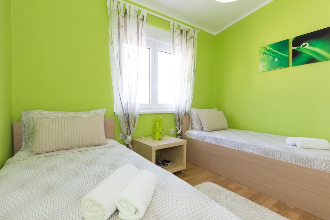 Apartments Adrijana Malinska Exteriér fotografie