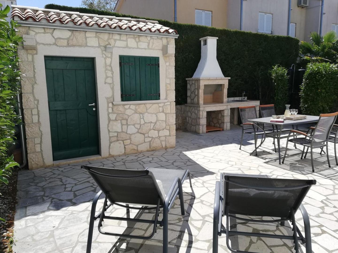 Apartments Adrijana Malinska Pokoj fotografie